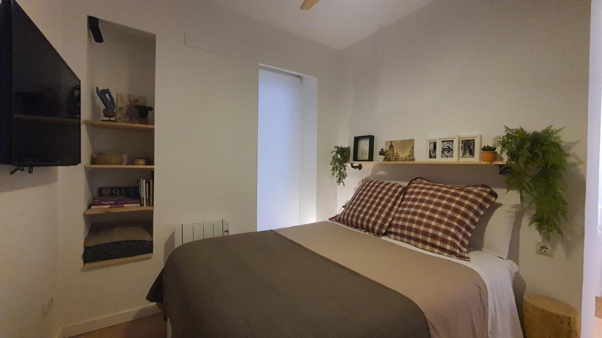 Rentadore Atocha Suites Madryt Zewnętrze zdjęcie